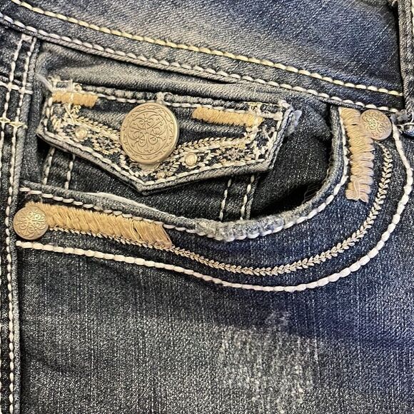 Maurice’s 9/10 capris - Picture 4 of 6